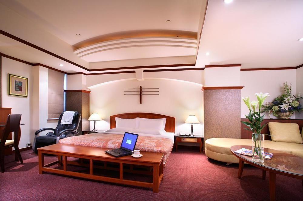 Kao Yuan Hotel - Zhong Zheng Taichung Exterior foto